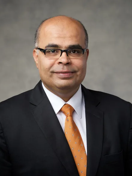Élder Bhanu Hiranandani